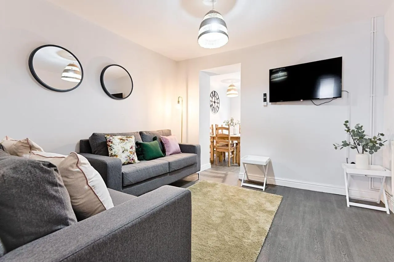Apartamento 4 Bedrooms, Smart Tv'S In All Rooms Swansea