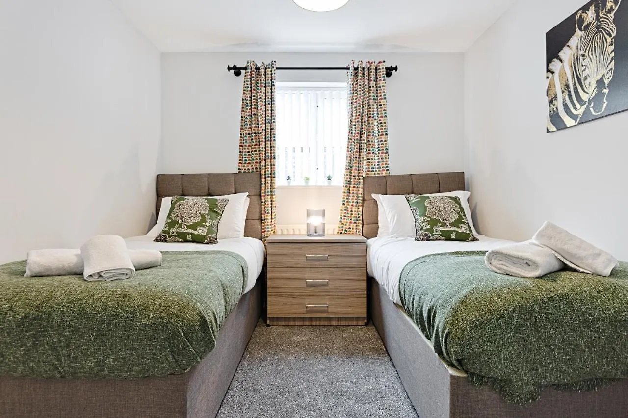 4 Bedrooms, Smart Tv'S In All Rooms Swansea 0*,  Reino Unido