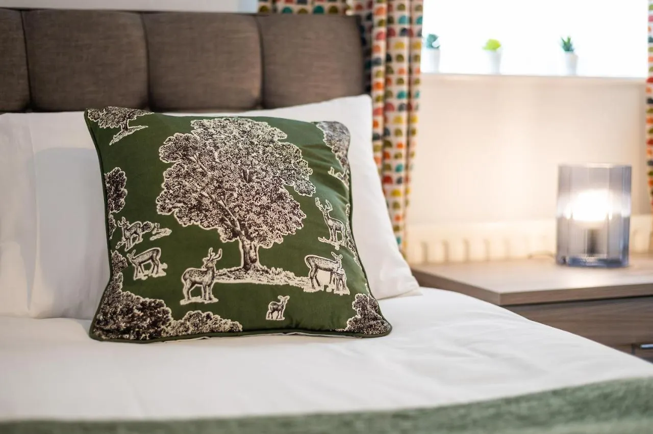 Apartamento 4 Bedrooms, Smart Tv'S In All Rooms Swansea